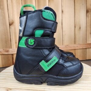 Burton Kids Snowboard Boots
Size 2 but fits like a size 1 
$60 OBO